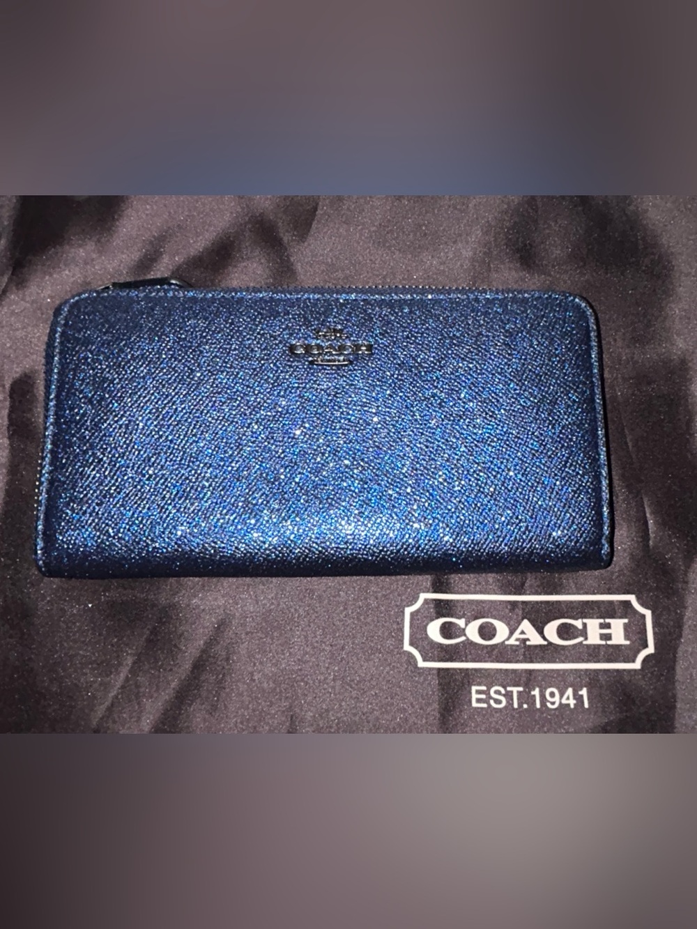 Coach Star Wars x Accordion Zip Wallet Cadet Navy with Glitter. Collector Piece - Picture 3 of 11